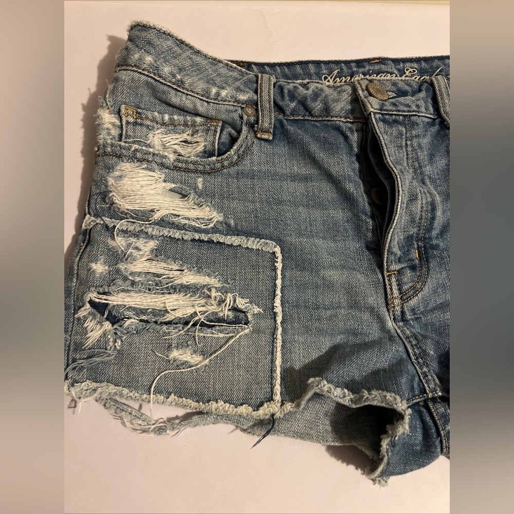 American Eagle high Rise button fly Shortie Shorts Cutoff Distressed raw hem 6 - Picture 2 of 8